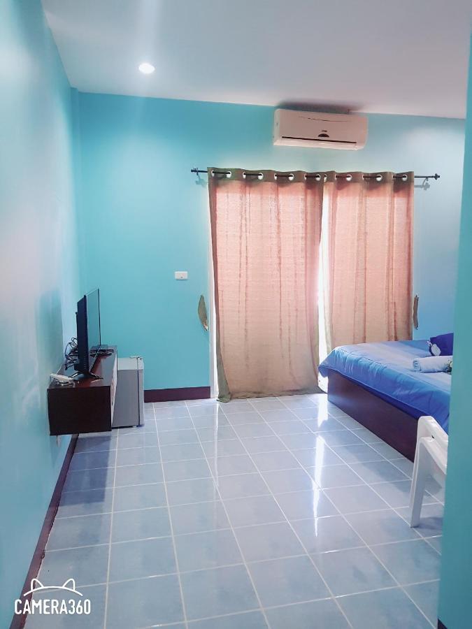 Apartamento Arun Phuket Residents Nai Yang Beach Exterior foto